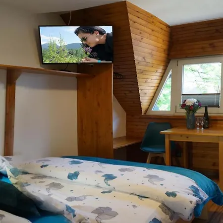 A Drevenica Pri Hati 3*