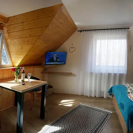 A Drevenica Pri Hati Casa de hóspedes 3*