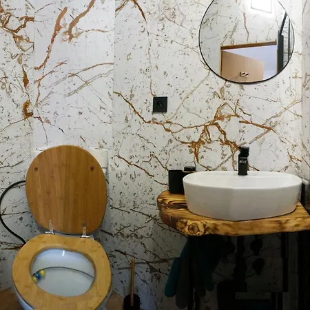 A Drevenica Pri Hati Tierchowa