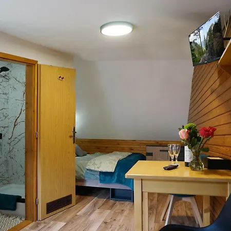 A Drevenica Pri Hati